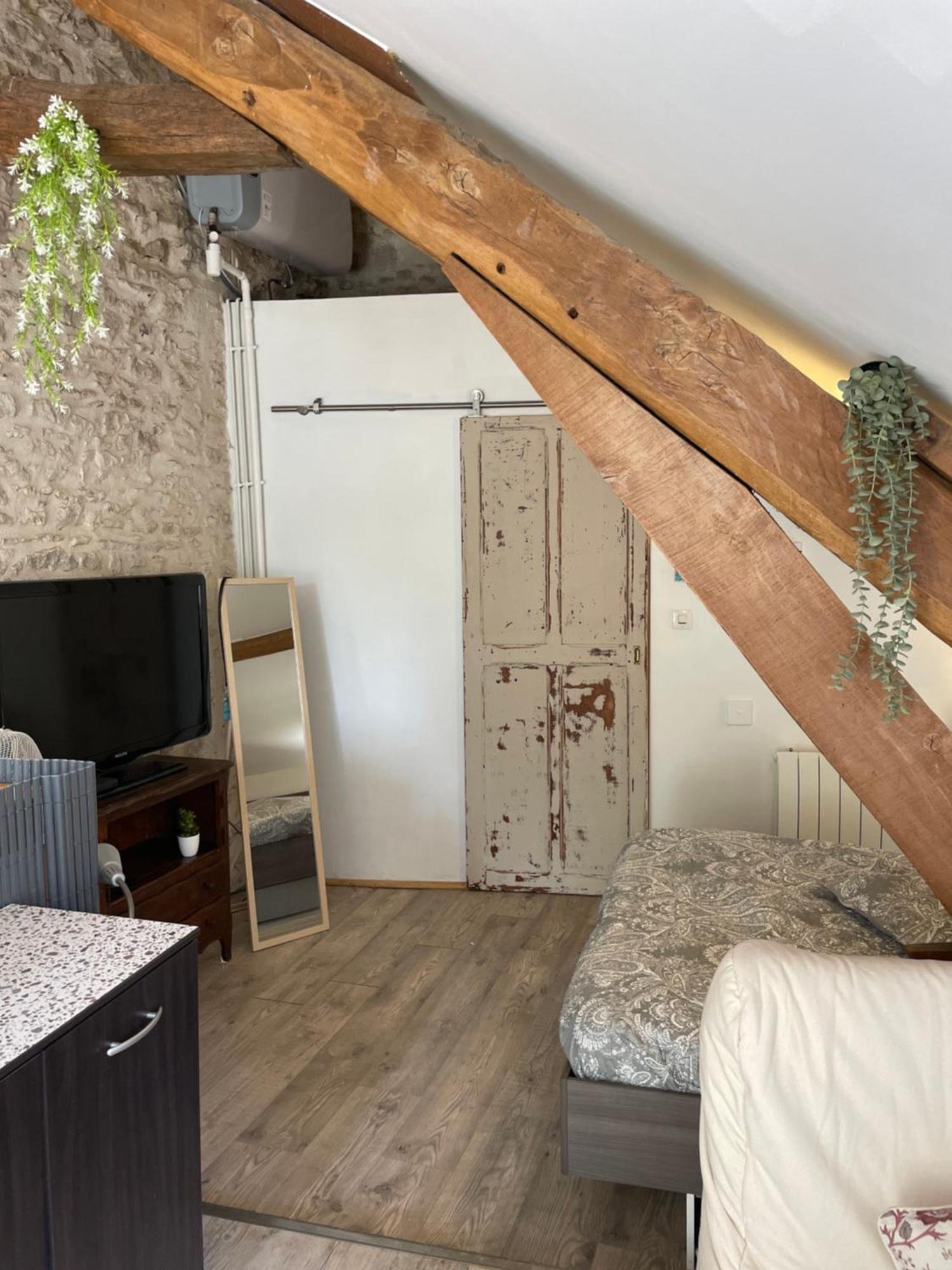 Maison Bleue Beynes  Extérieur photo